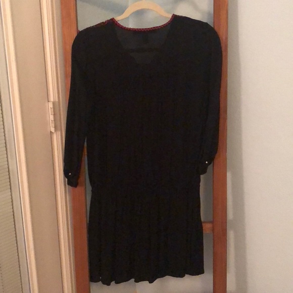 Black & red tunic - Picture 4 of 4